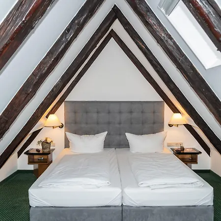 Ringhotel Schlossberg 3*