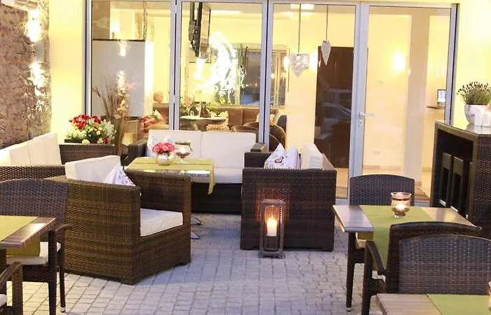 Ringhotel Schlossberg Hotell