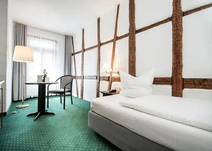 Ringhotel Schlossberg 3*